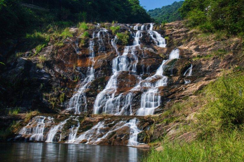 你敢信？弥勒5大景区，一票就能游了